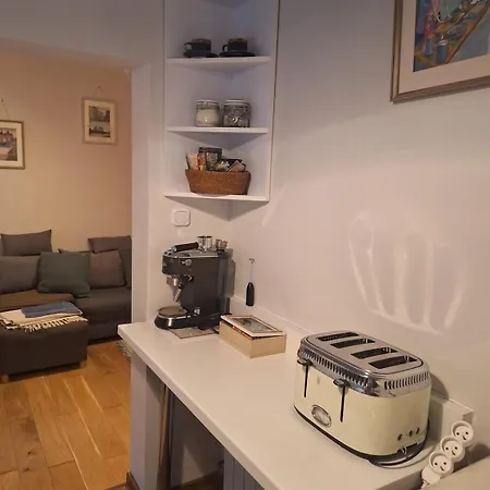 Chopina 6 Na Zielonym Wzgorzu *